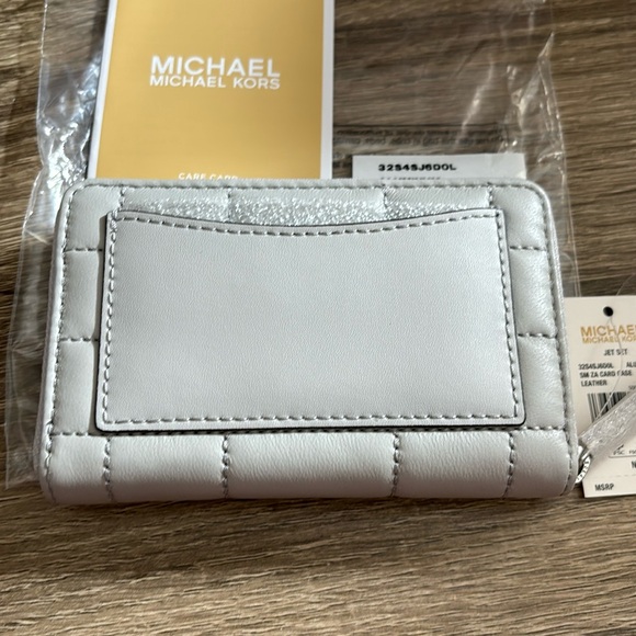 MK Small Quilted Leather Wallet NWT - Picture 2 of 7